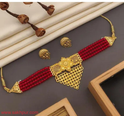 Necklace