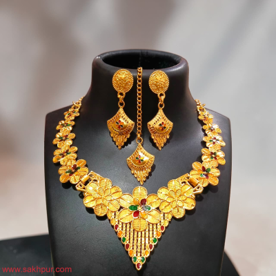 Necklace