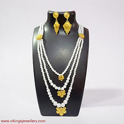 Moti Necklace