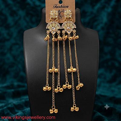Fashion earring