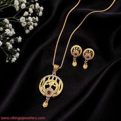Chain Pendant