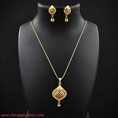 Chain Pendant