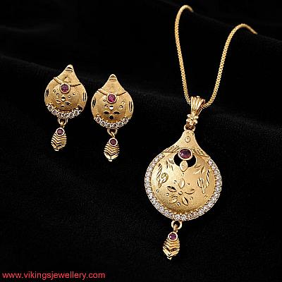 Chain Pendant